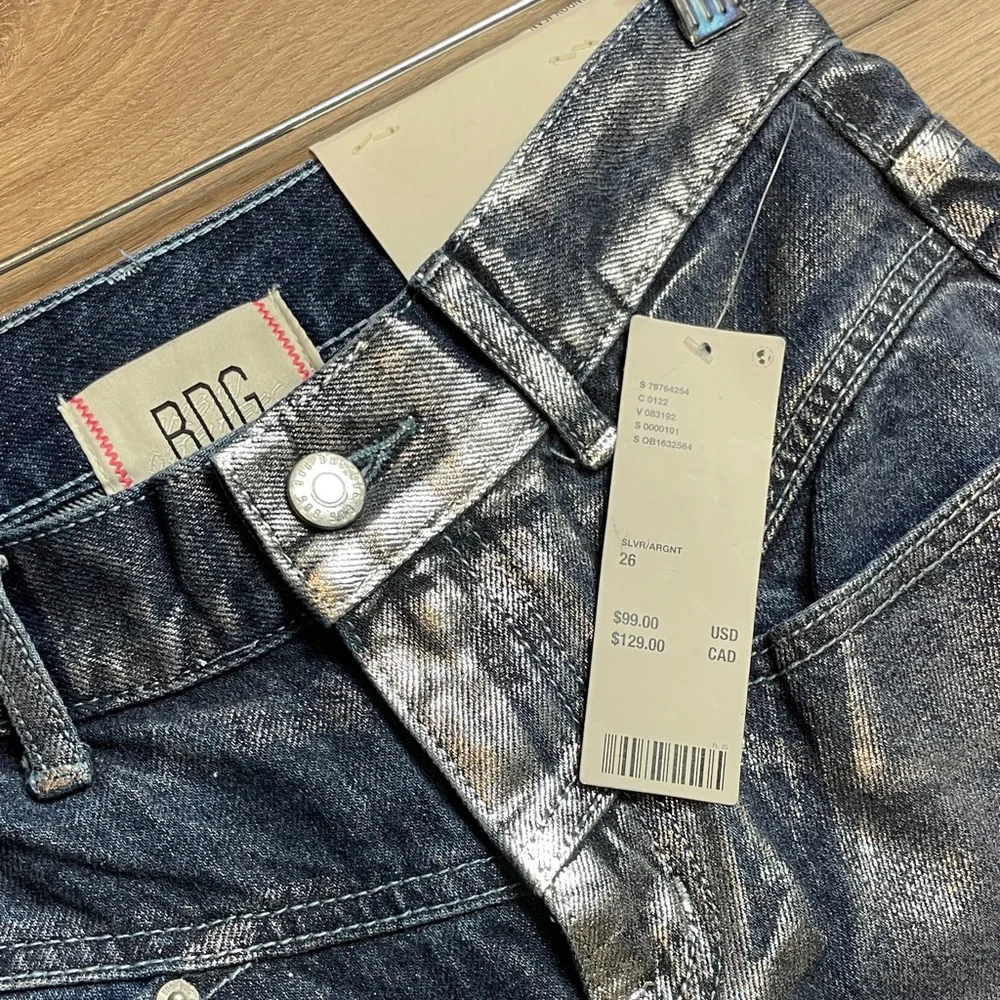 NWT Urban Outfitters Cowboy Jeans Size 26 2 Metallic Denim High Rise Straight